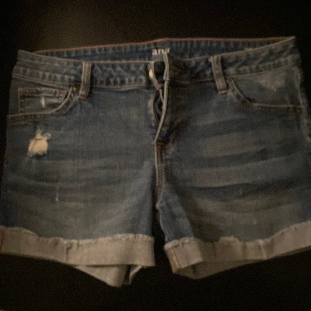 a.n.a shorts. Size 8
